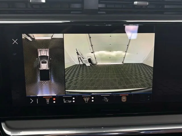 New 2026 Glacier White Tricoat GMC Denali Ultimate image 4