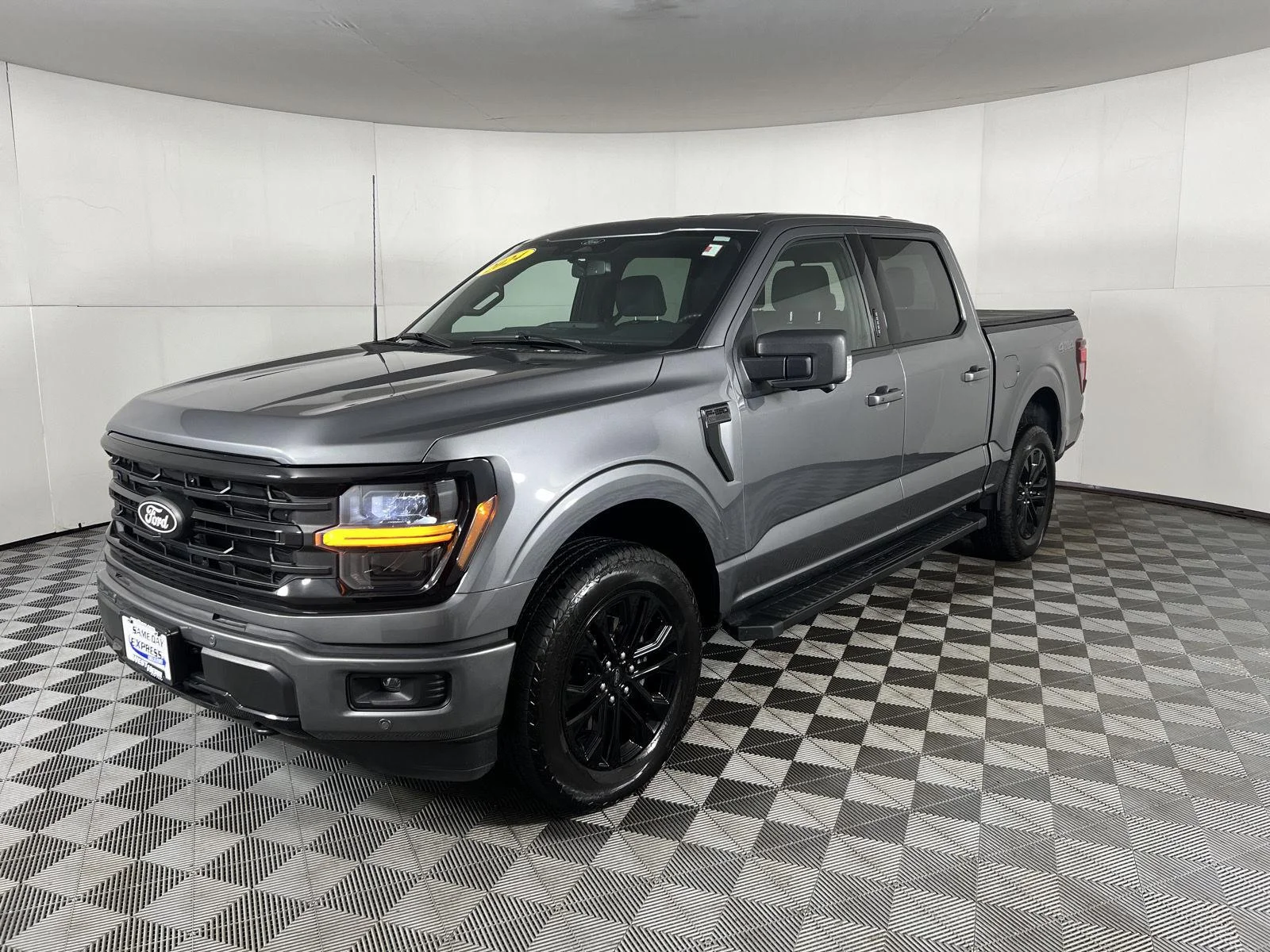 Used 2024 Carbonized Gray Ford XLT image 38