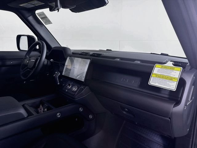 New 2026 Carpathian Grey Land Rover X-Dynamic SE image 31