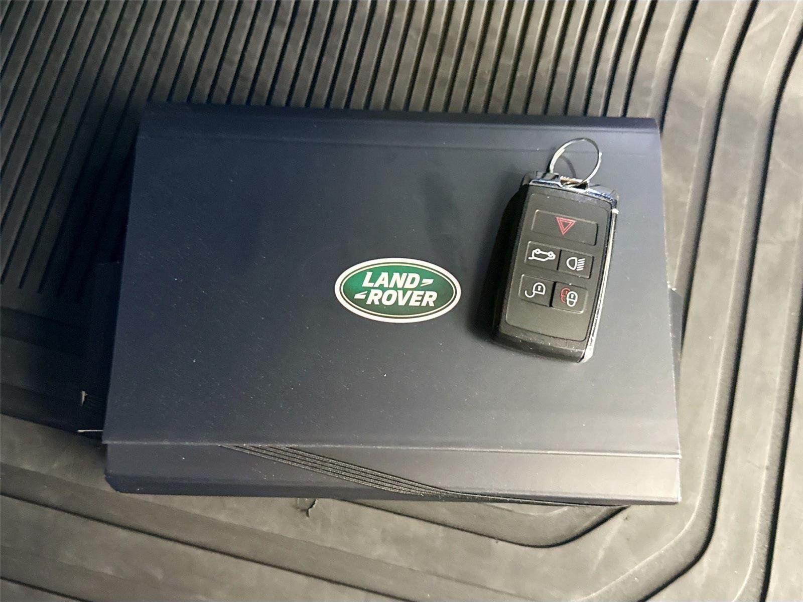 Used 2024 Santorini Black Metallic Land Rover Dynamic SE | One Owner image 45
