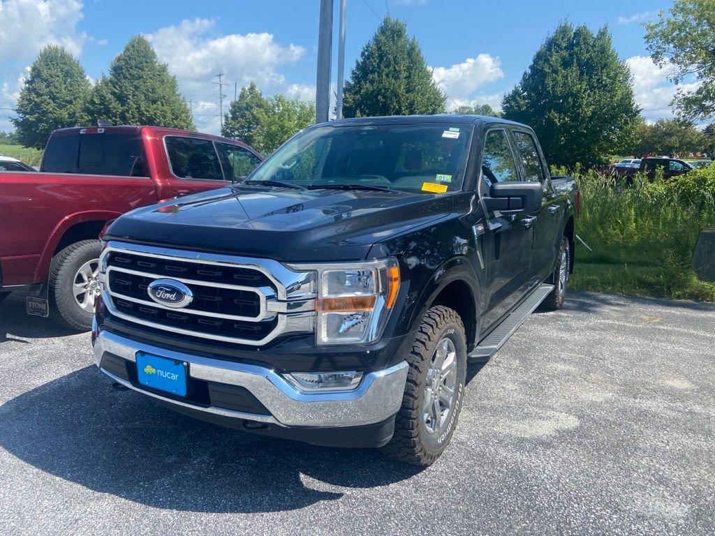 Used 2022 Black Metallic Ford XLT image 3