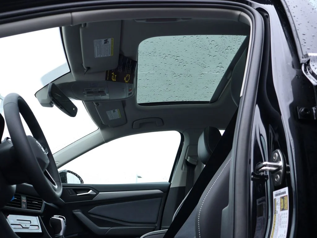 New 2026 Black Volkswagen 1.5T SE image 37