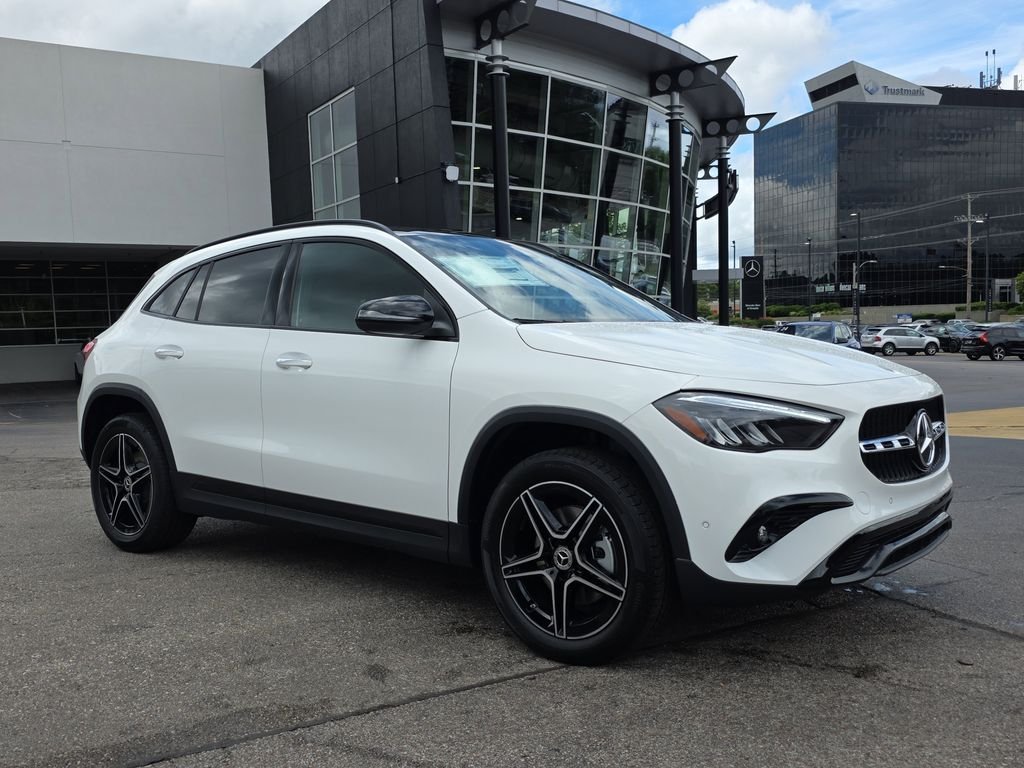 New 2026 Polar White Mercedes-Benz GLA 250 image 7