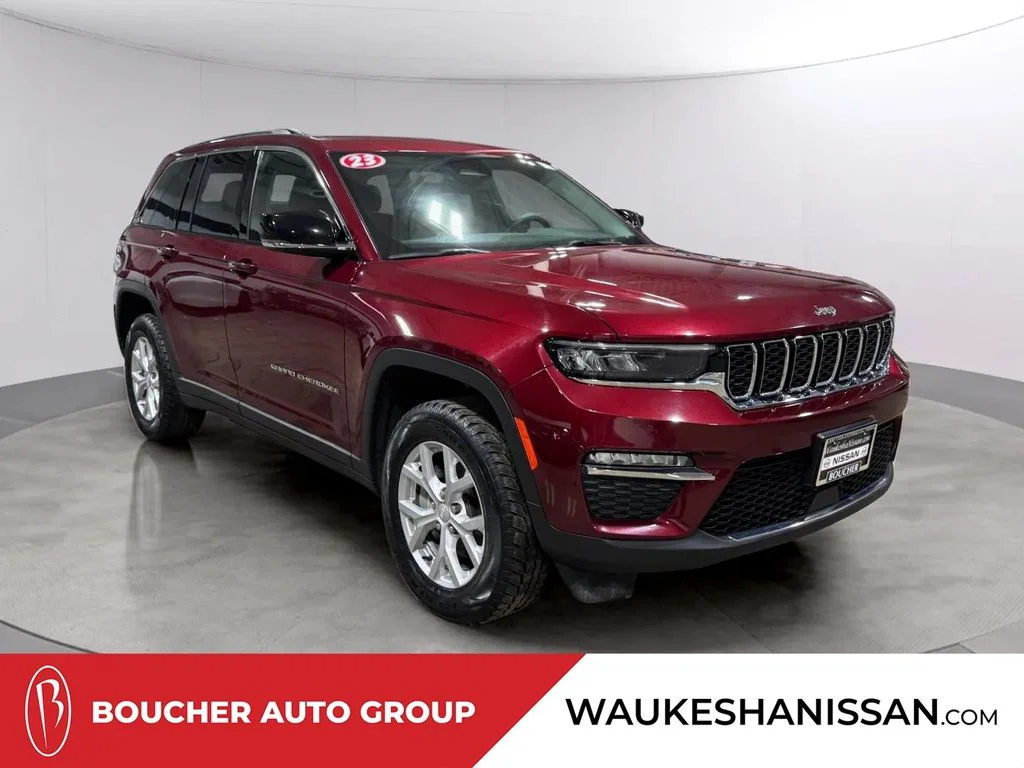 Used 2023 Velvet Red Pearlcoat Jeep Limited image 1