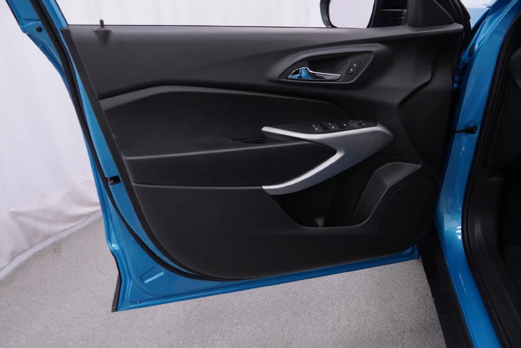 New 2026 Marina Blue Metallic Chevrolet 1RS image 29