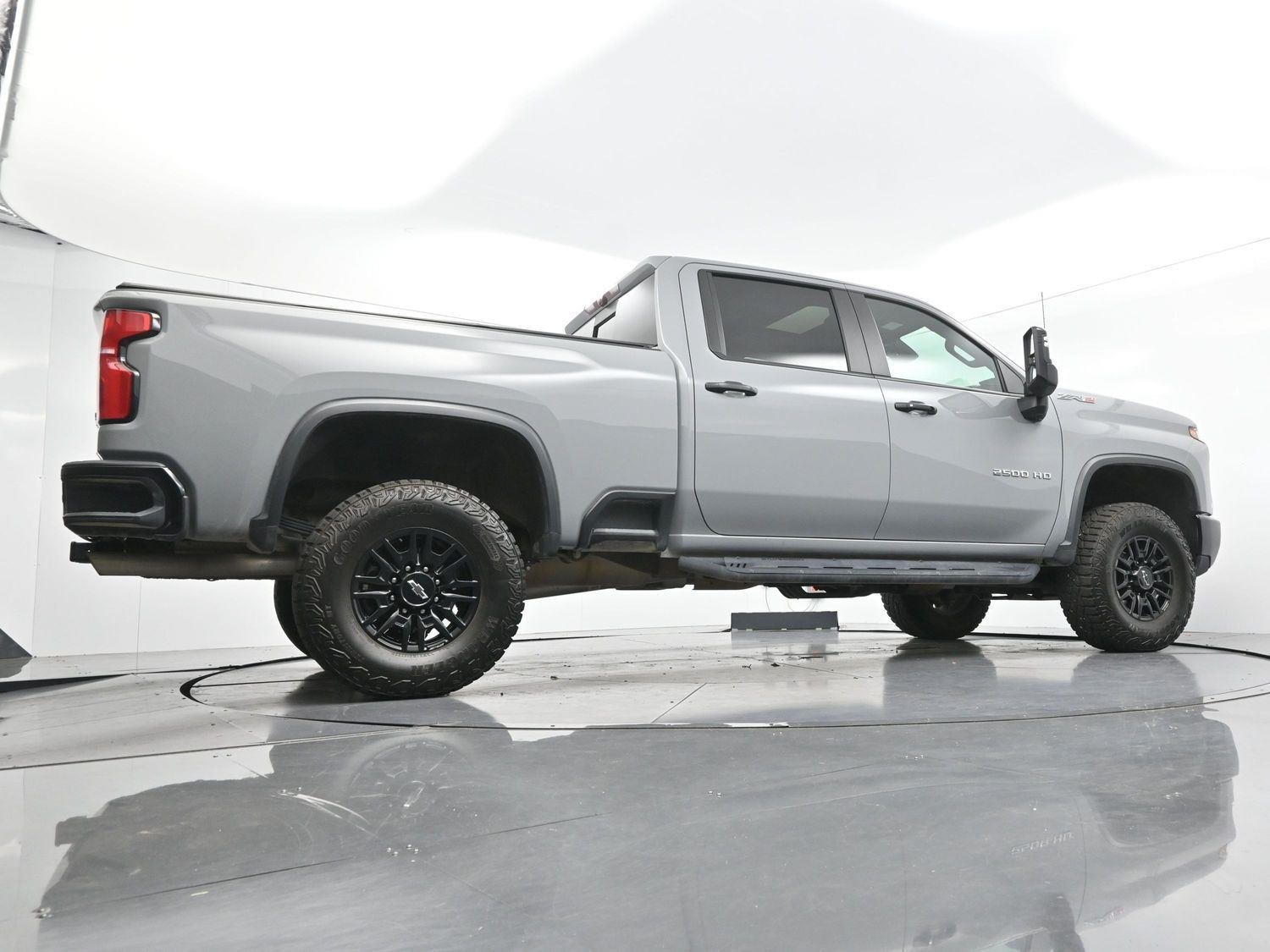 Used 2025 Slate Gray Metallic Chevrolet ZR2 image 46