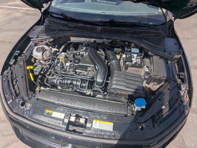 Used 2025 Gray Volkswagen SE image 34