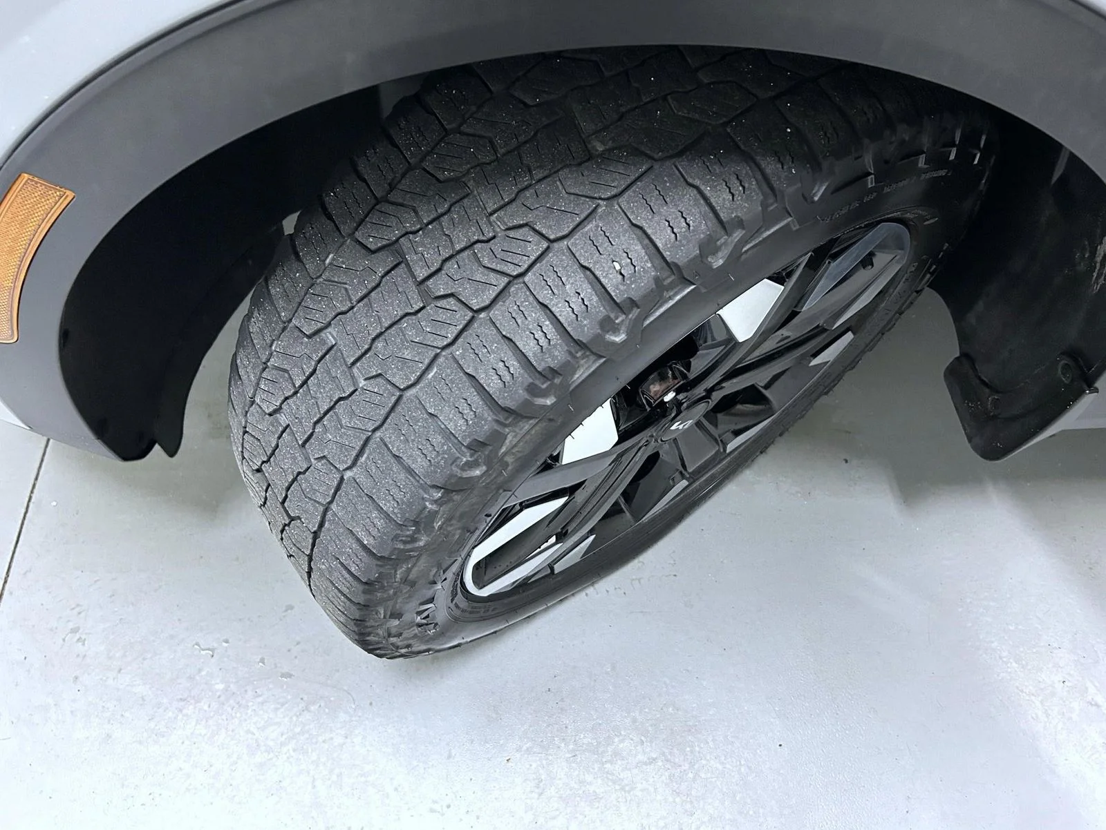 Used 2023 Gray Kia X-Line image 23