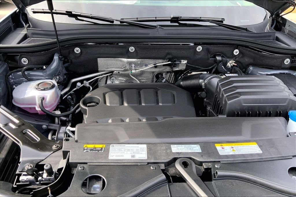 New 2026 Pure Gray Volkswagen SE w/Technology image 12
