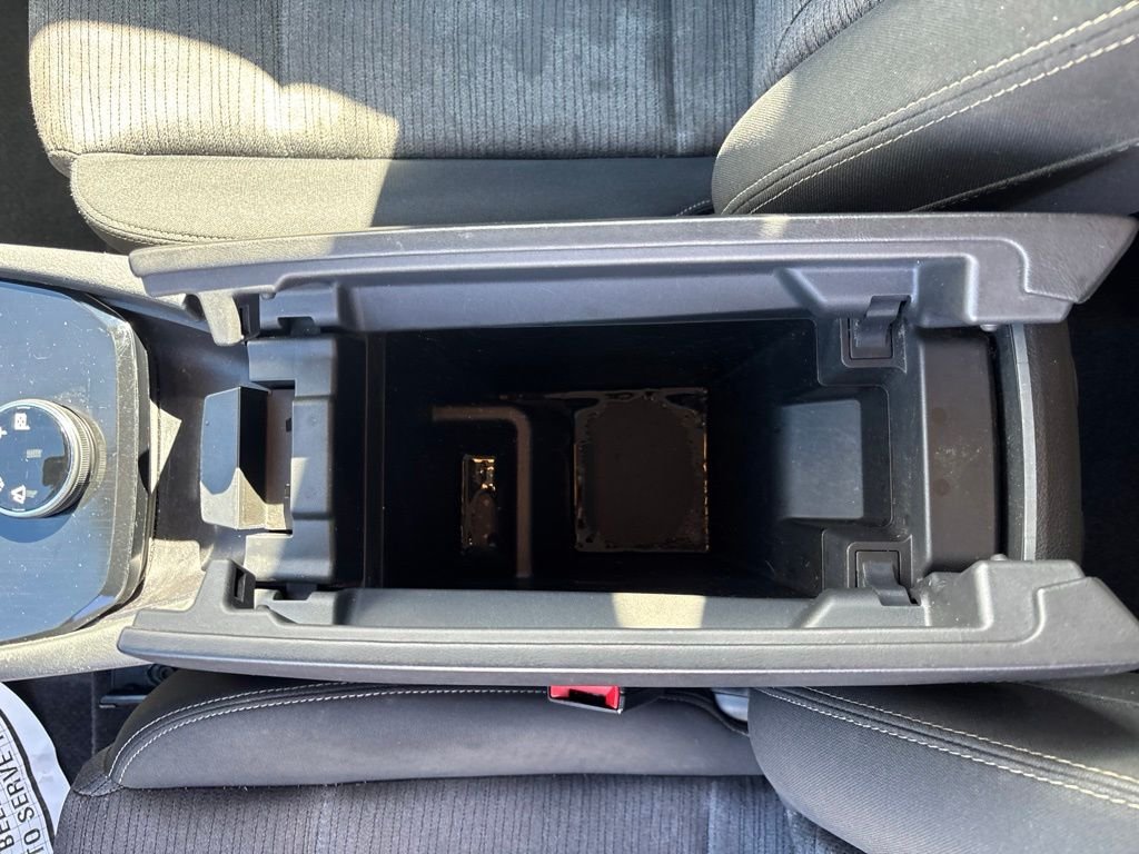 Used 2021 Gray Nissan SV image 15