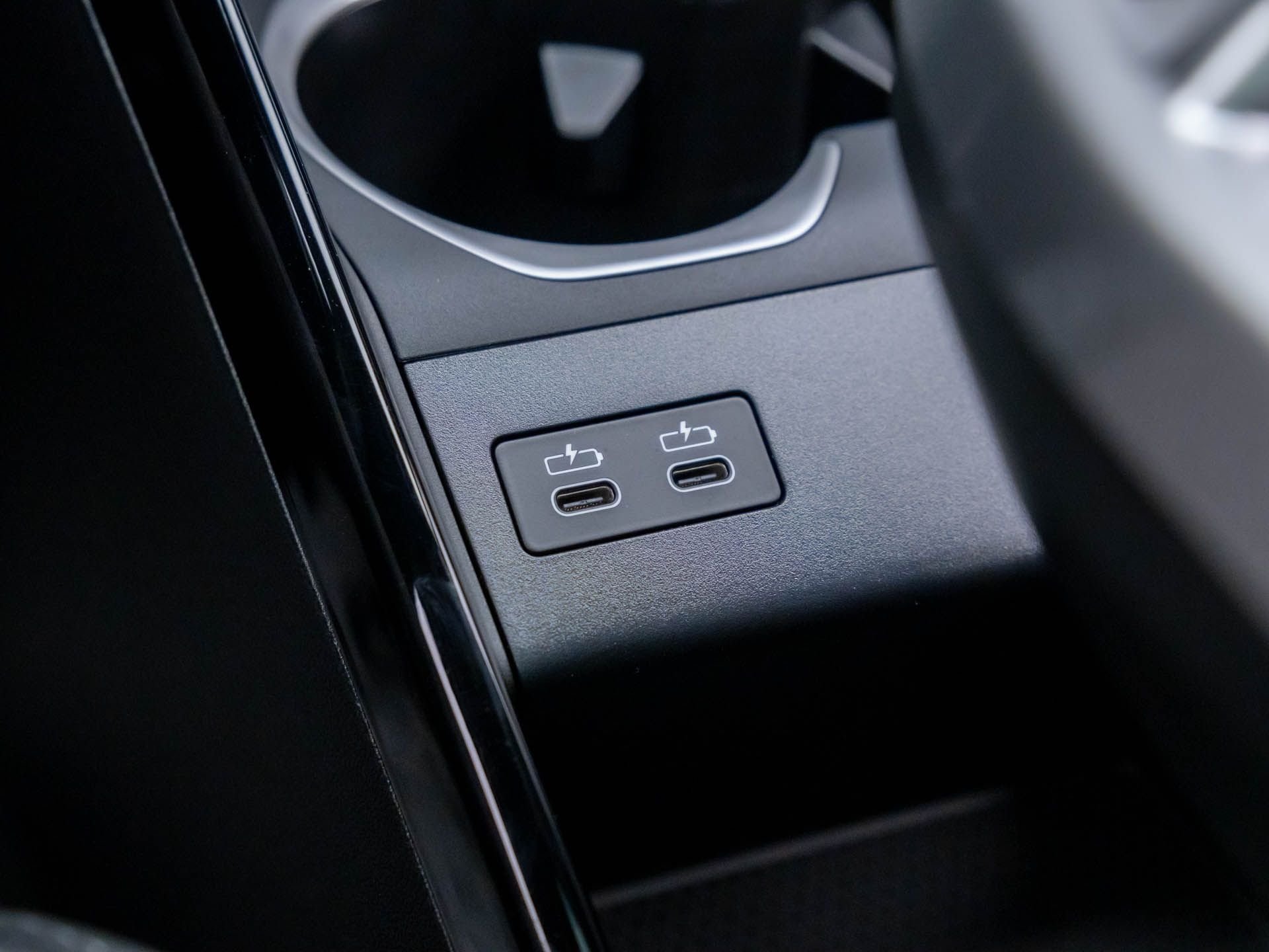 New 2026 Jet Black BMW xDrive28i image 29