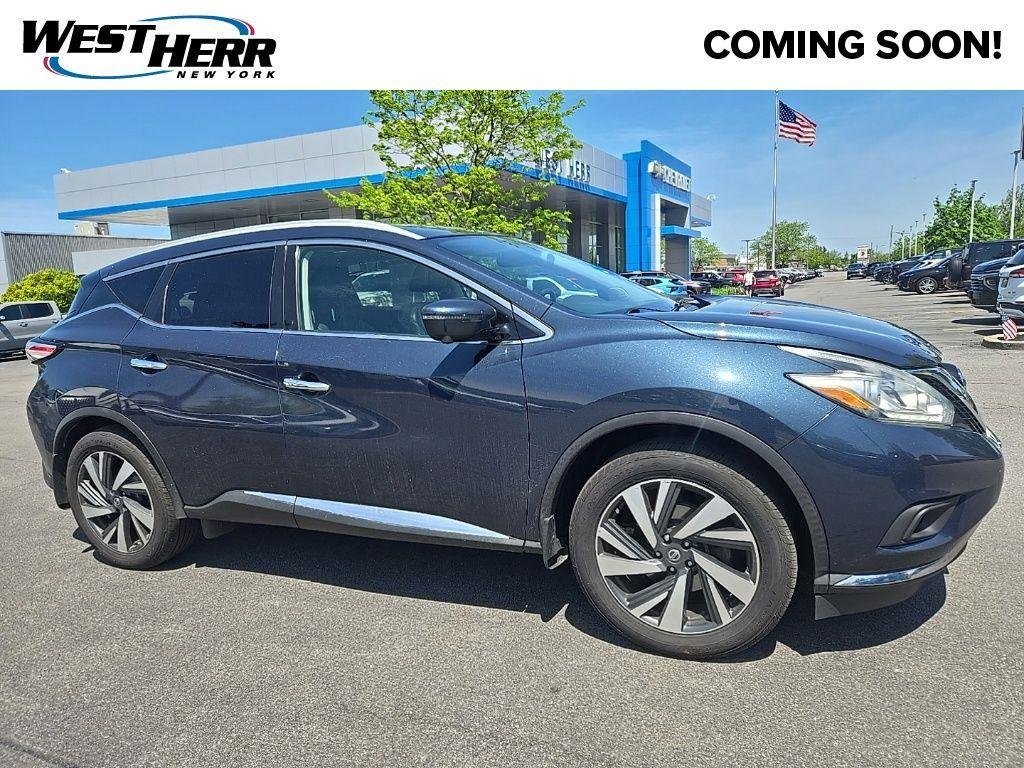 Used 2018 Arctic Blue Nissan Platinum image 1