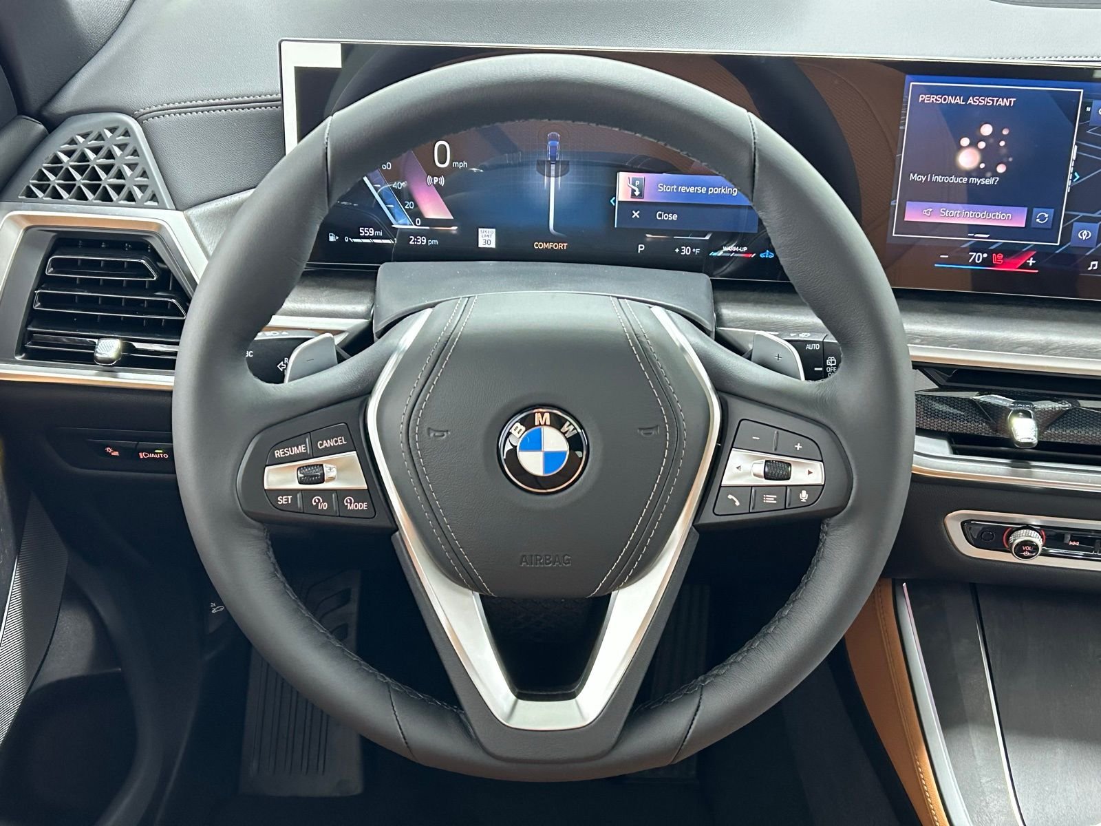 New 2026 Black Sapphire Metallic BMW xDrive40i image 18