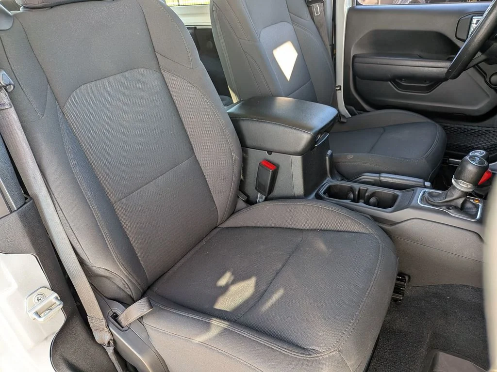 Used 2023 Silver Jeep Sport image 29