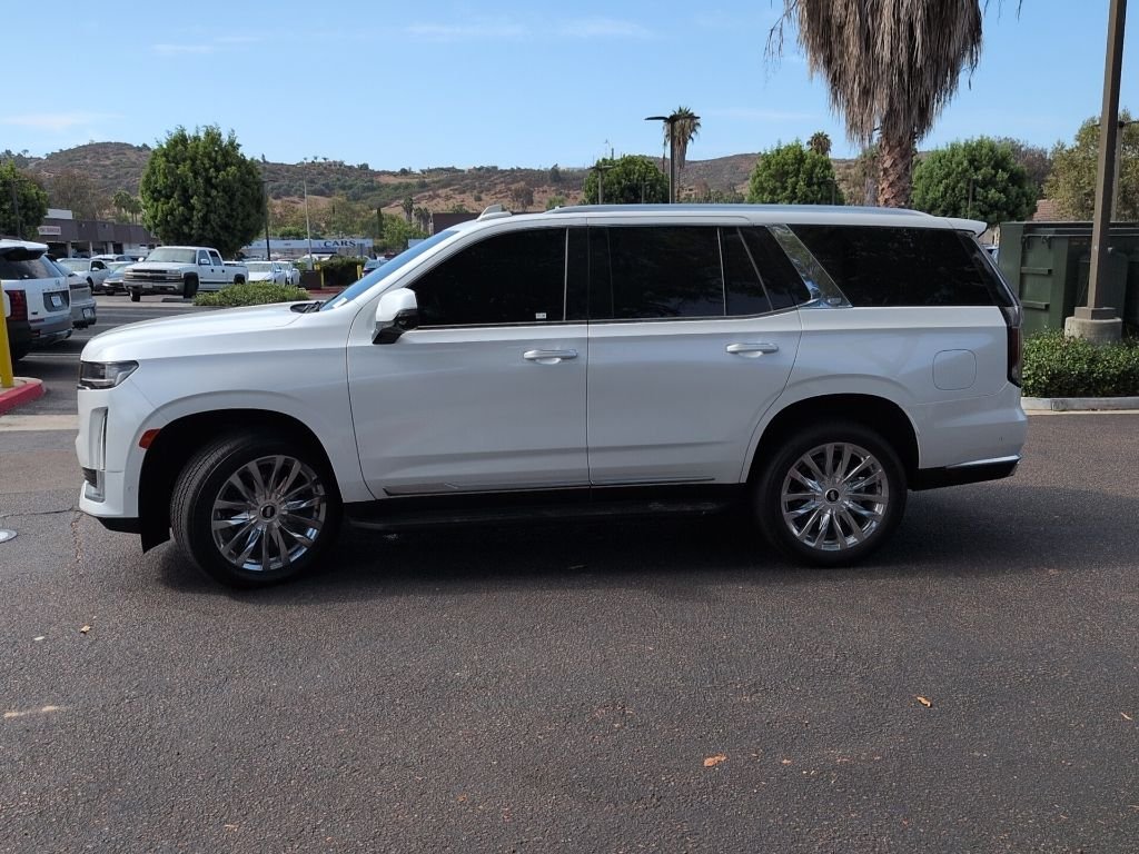 Used 2024 White Cadillac Premium Luxury image 4