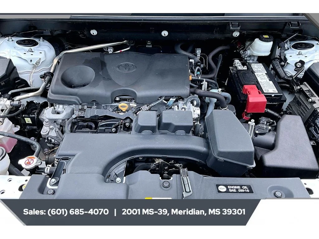 Used 2024 Ice Cap Toyota Adventure image 8