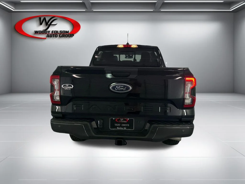 New 2026 Shadow Black Ford XLT image 7