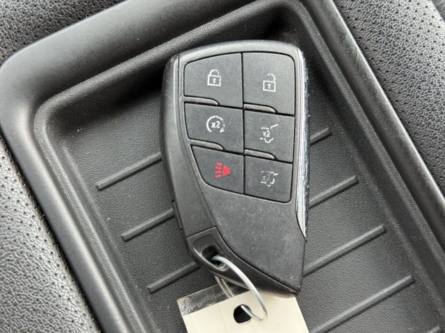 Used 2023 Onyx Black GMC AT4 image 29