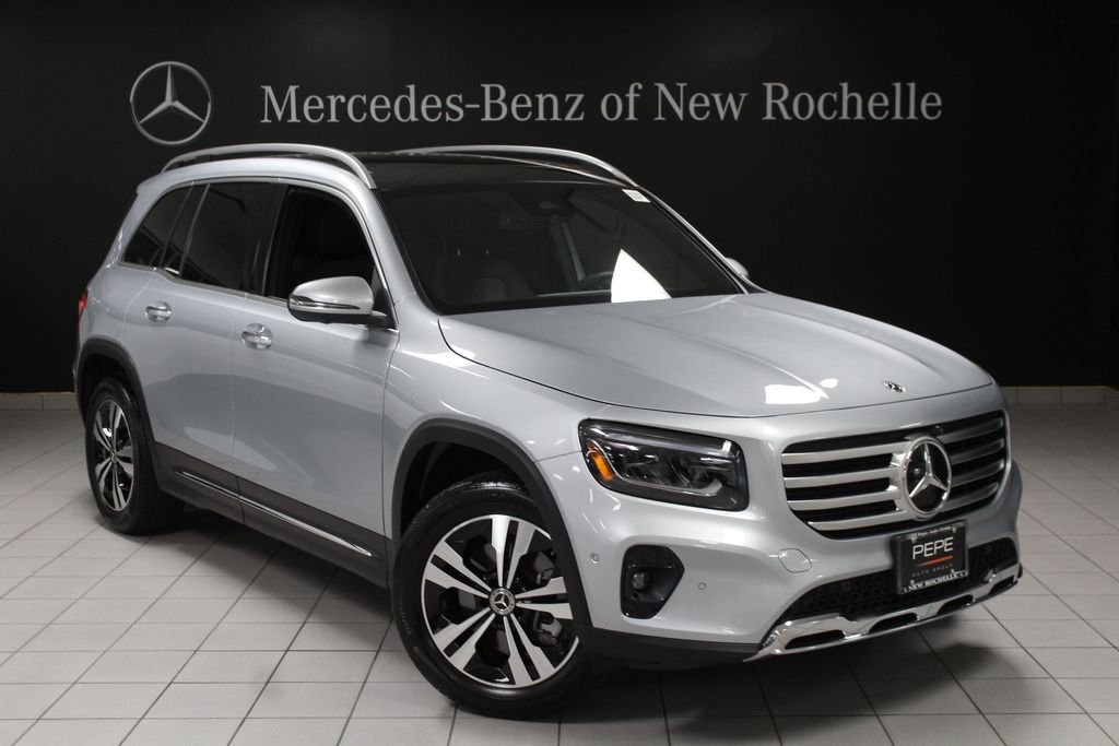 2026 Mercedes-Benz GLB GLB 250 4MATIC's photo
