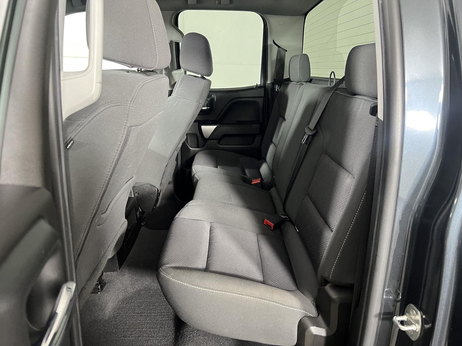 Used 2019 Graphite Metallic Chevrolet LT image 18