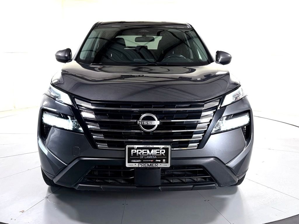 Used 2025 Gray Nissan SV image 10