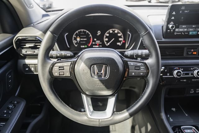 Used 2025 Sonic Gray Pearl Honda Touring+ image 33
