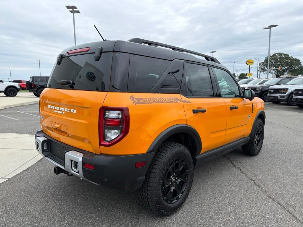New 2026 Orange Fury Metallic Tri-Coat Ford Outer Banks® image 3