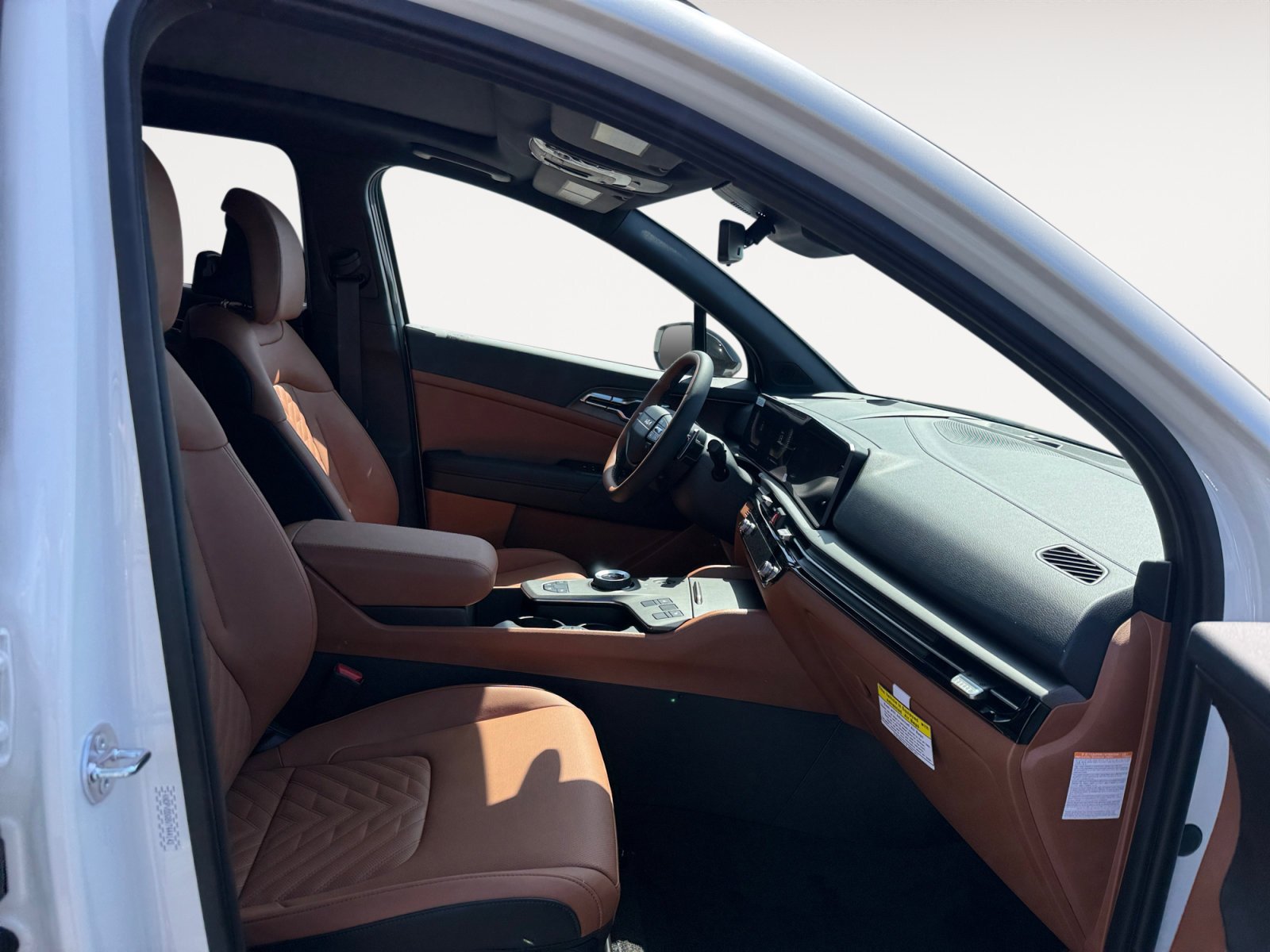 New 2027 Snow White Pearl Kia X-Line image 19