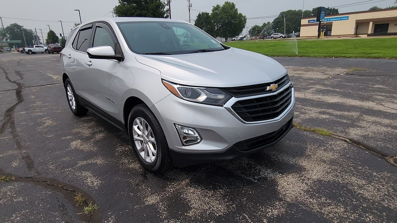 Used 2020 Chevrolet Equinox LT with VIN 3GNAXUEV8LS701448 for sale in Elkhart, IN