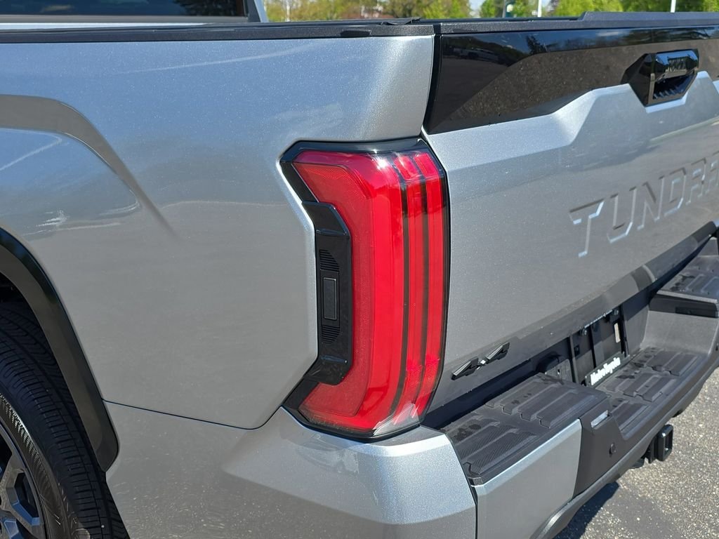 2026 Toyota Tundra Platinum - Photo 38
