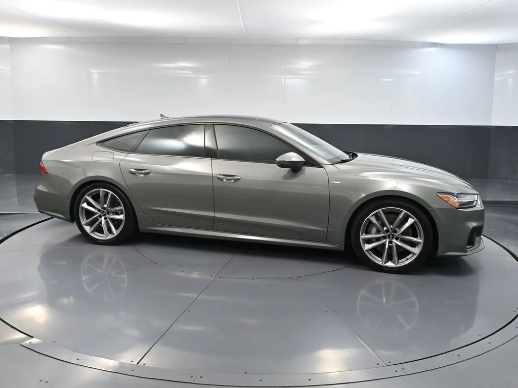 Used 2022 Gray Audi 55 Premium Plus image 4