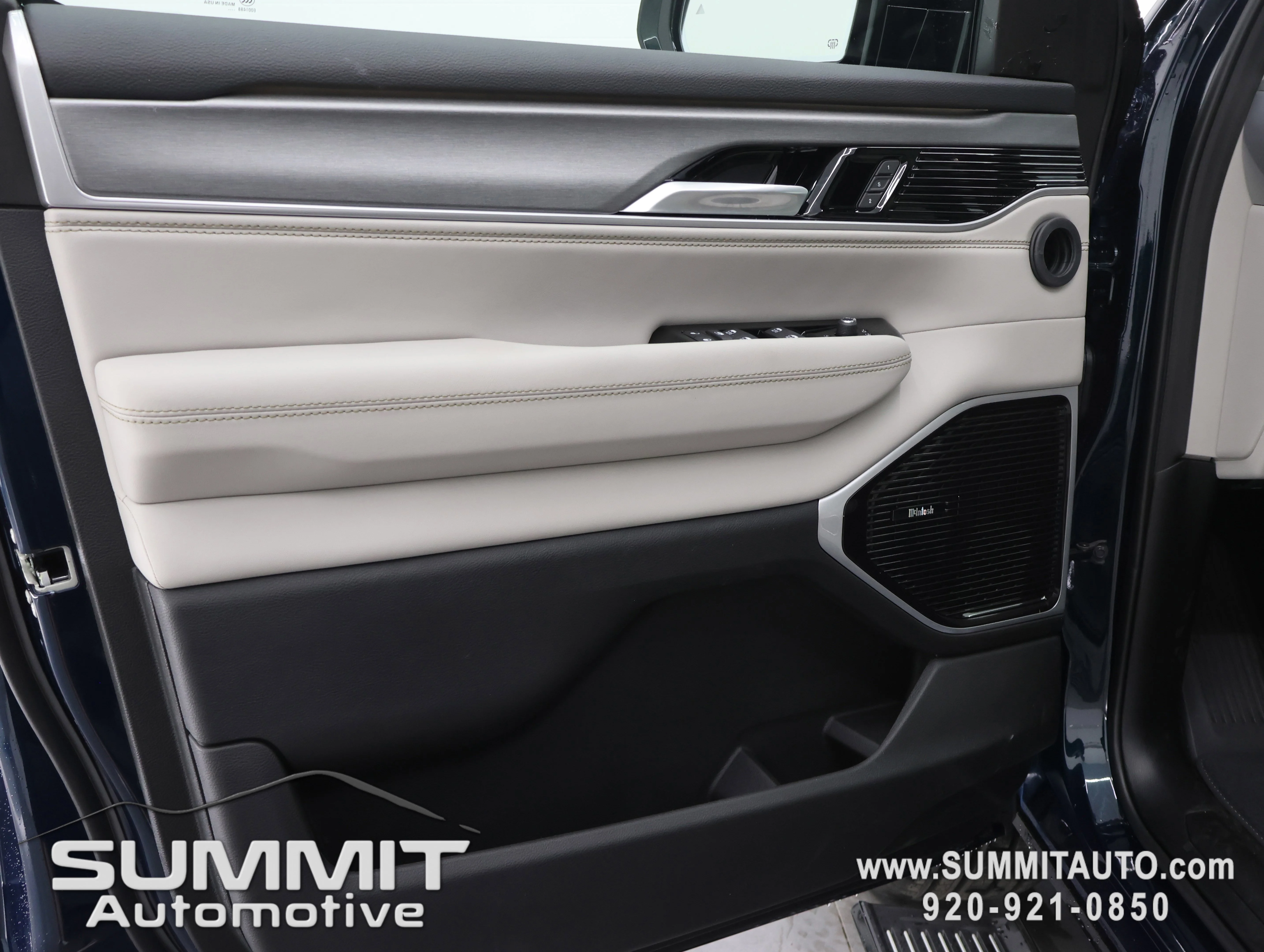 New 2026 Fathom Blue Pearl-Coat Exterior Paint (Late Availability) Jeep Limited Reserve image 47