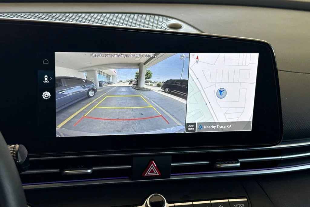 2025 Hyundai Elantra SEL - Photo 23