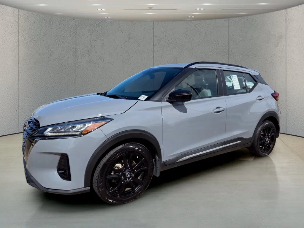 2023 Nissan Kicks