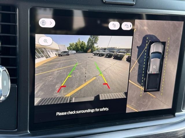 New 2026 Avalanche Ford Lariat image 16