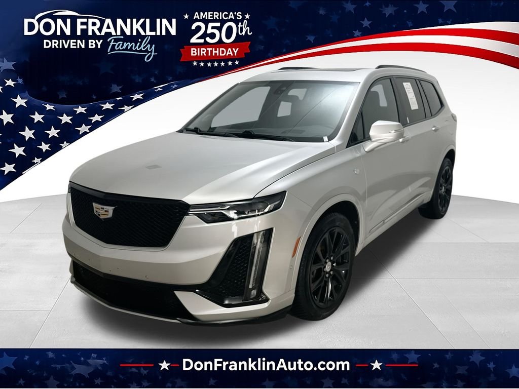 Used 2020 Silver Cadillac Sport image 1