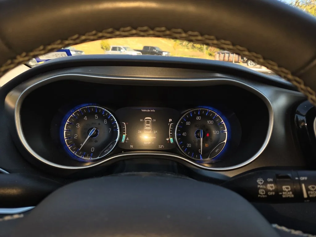 Used 2024 Black Chrysler Touring L image 17