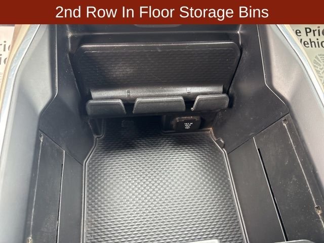 Used 2022 White Ram Laramie image 37