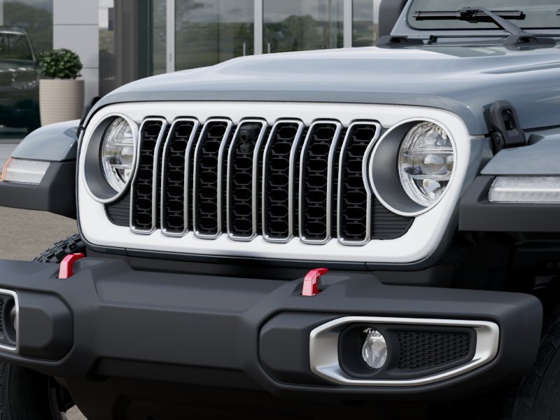 New 2026 Anvil Clear-Coat Exterior Paint Jeep Sahara 4-Door image 37