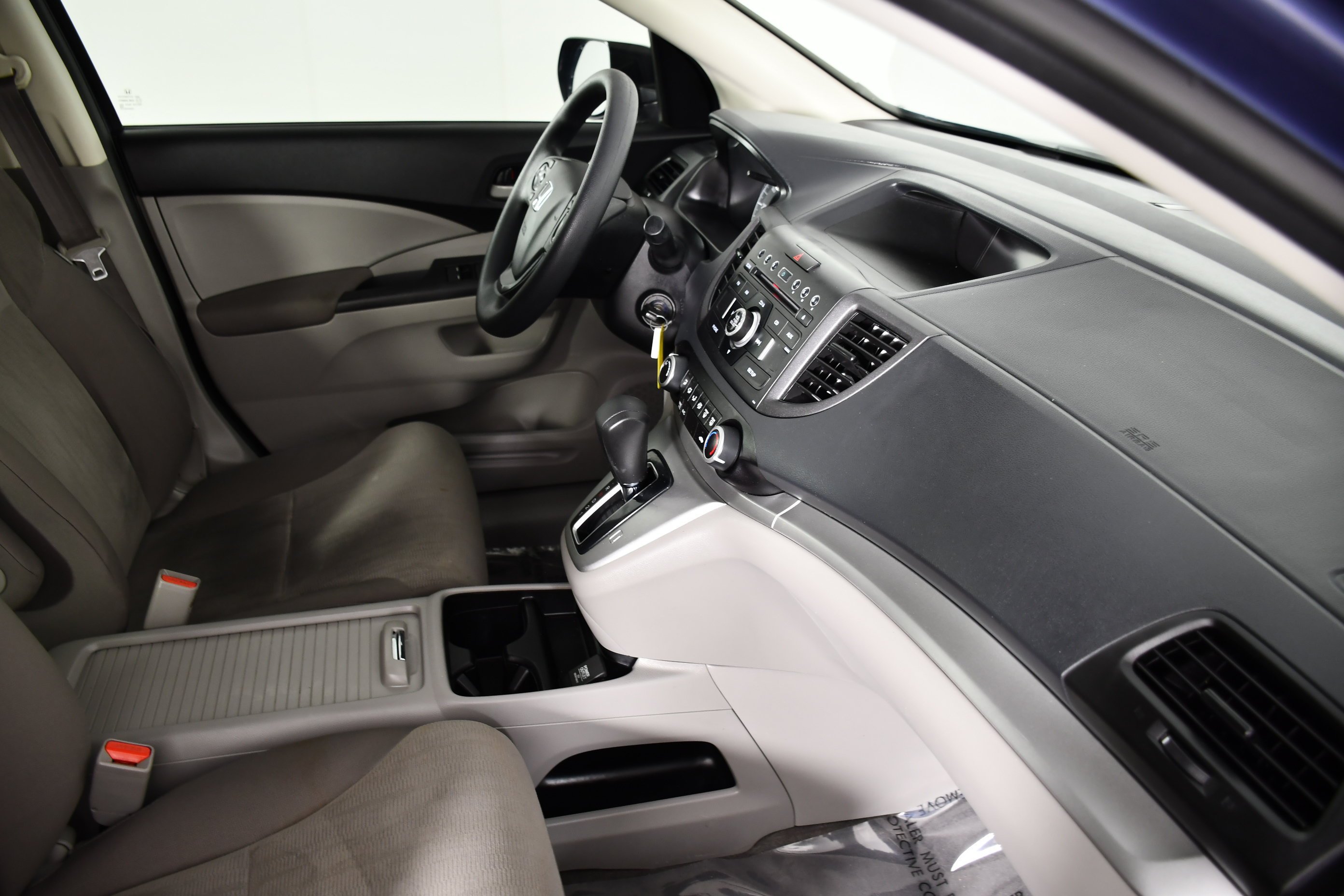 Used 2014 Twilight Blue Metallic Honda LX image 39