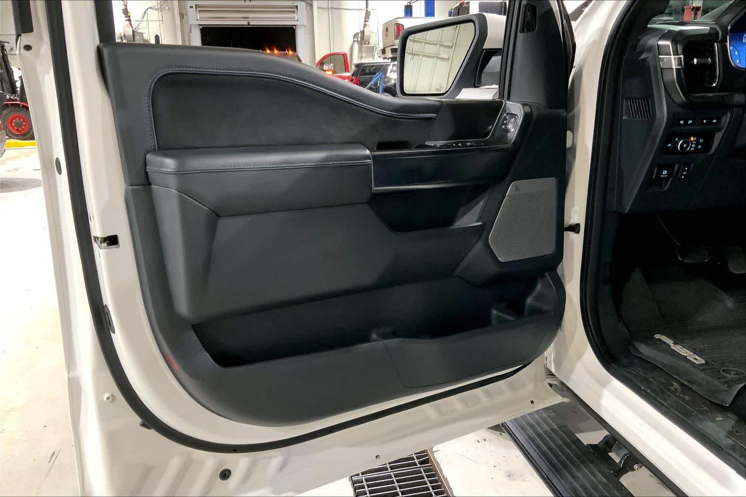 2024 Ford F-150 Platinum - Photo 22