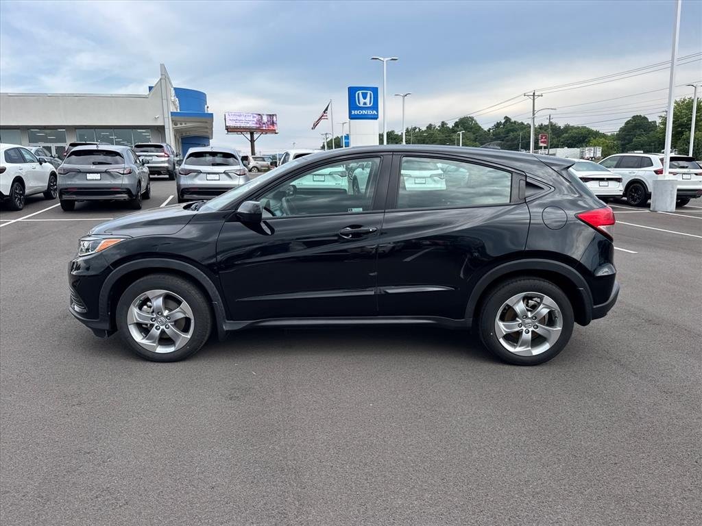 Certified Used 2022 Crystal Black Pearl Honda AWD LX image 2