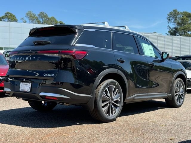 New 2027 MINERAL BLACK INFINITI Luxe AWD image 6