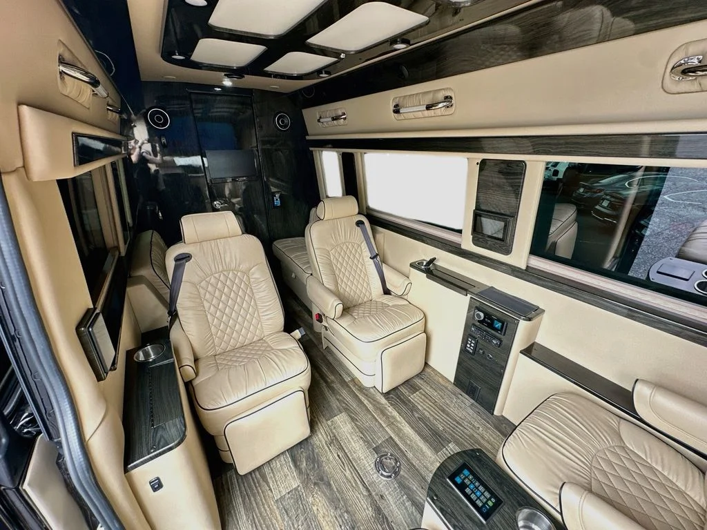Used 2019 Black Mercedes-Benz Cargo 170 WB EXT image 24