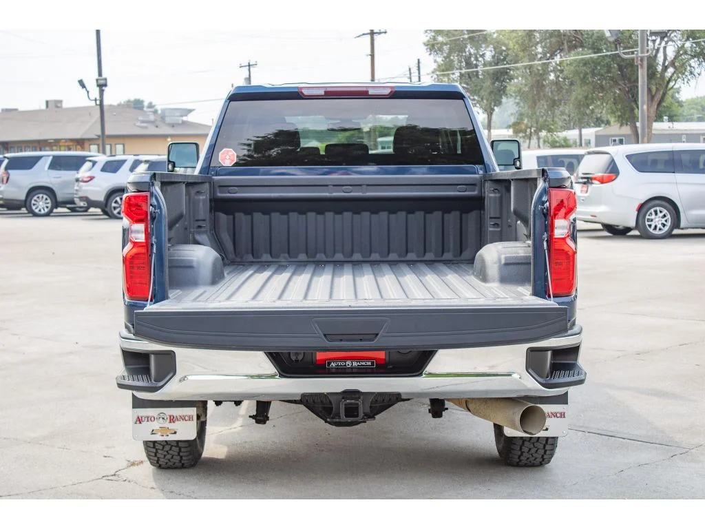 2022 Chevrolet Silverado 2500HD LT - Photo 11