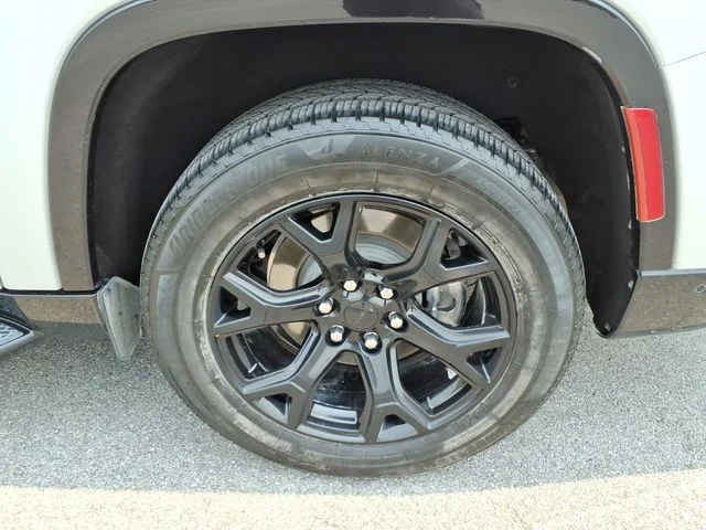 Used 2023 Silver Jeep Series II image 13