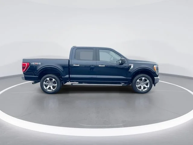 Used 2023 Blue Ford XLT image 9