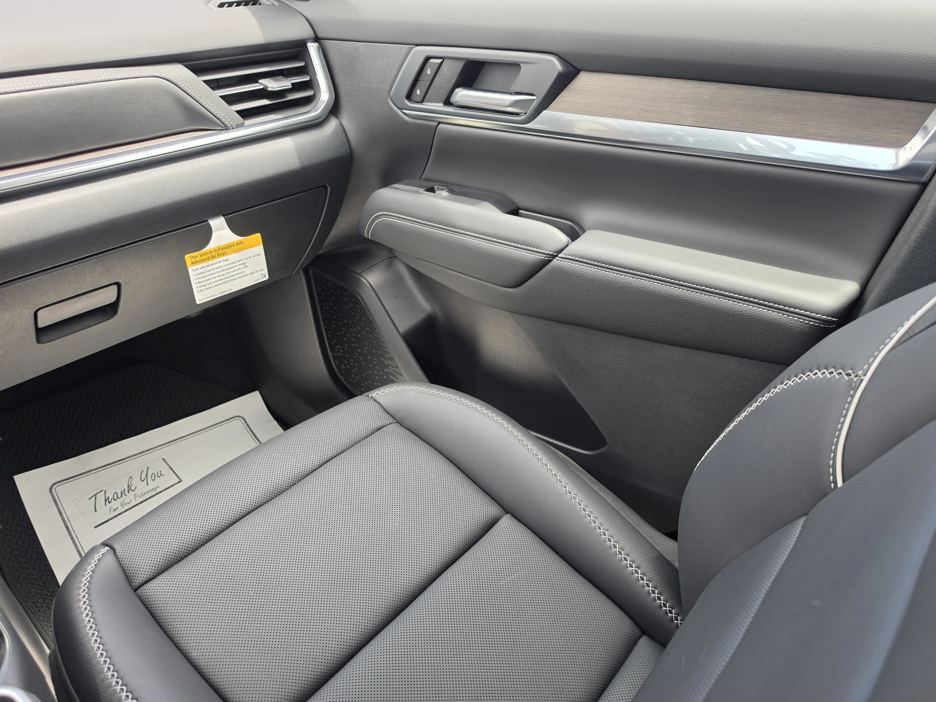 Used 2026 Ebony Twilight Metallic GMC AWD Denali image 22