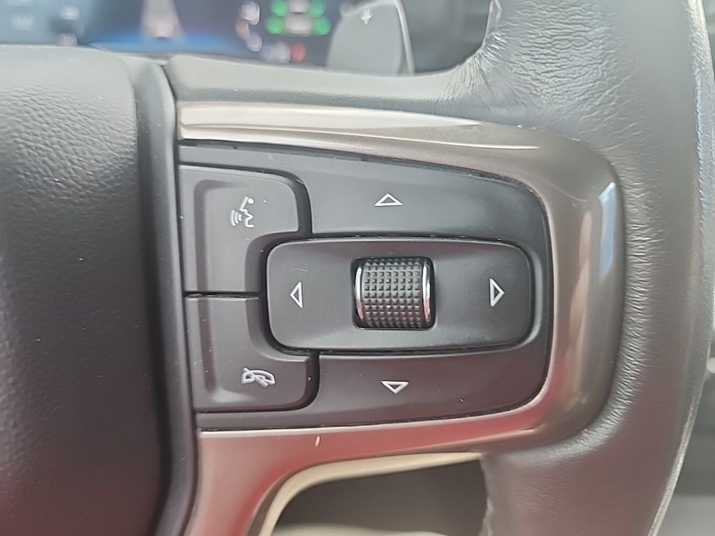 Used 2023 Black Chevrolet High Country image 18