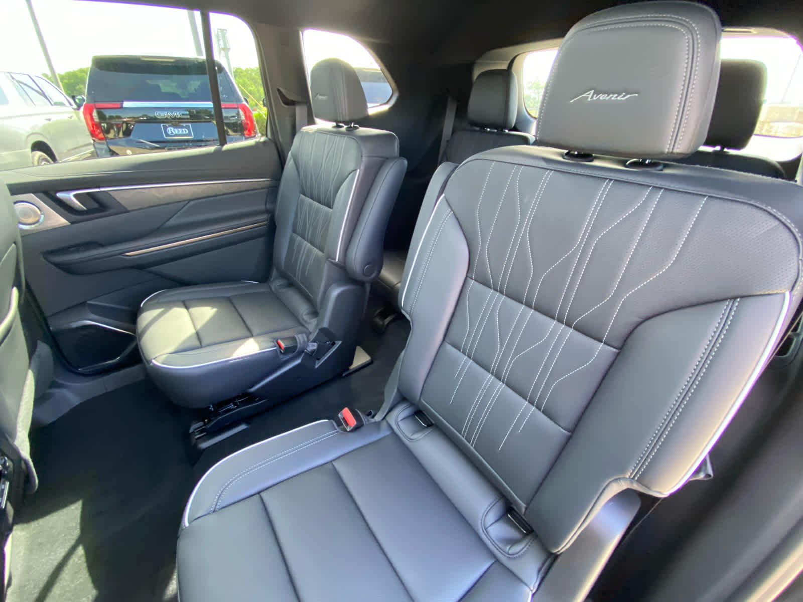 2026 Buick Enclave Avenir - Photo 24